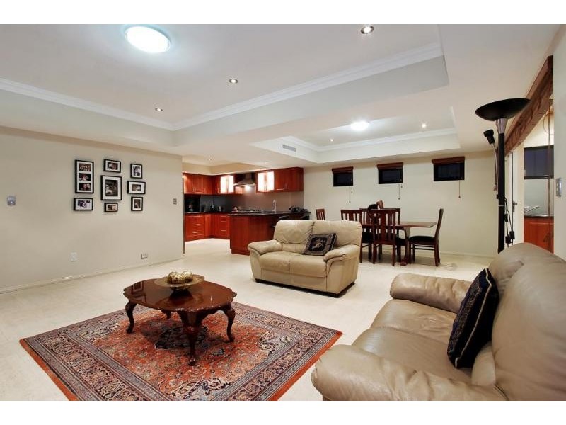 319A Hamilton Road, Coogee WA 6166