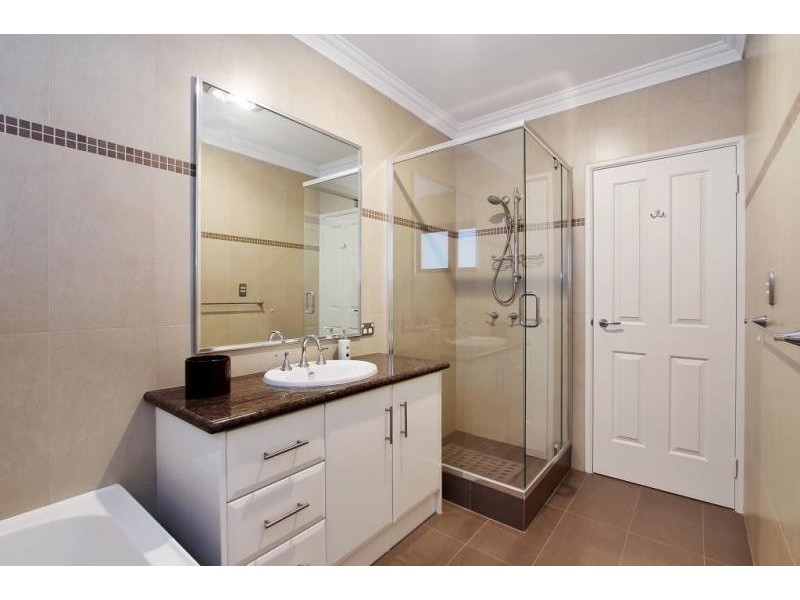 319A Hamilton Road, Coogee WA 6166