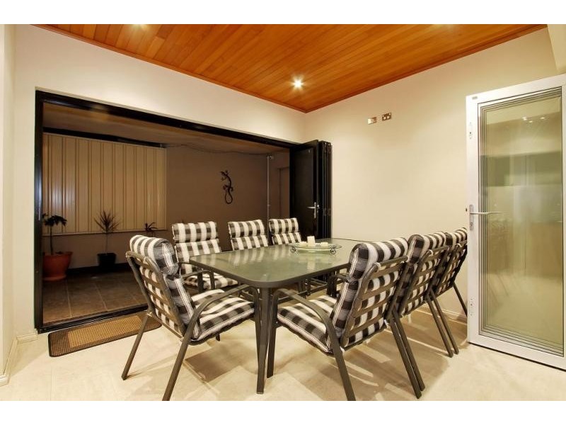 319A Hamilton Road, Coogee WA 6166