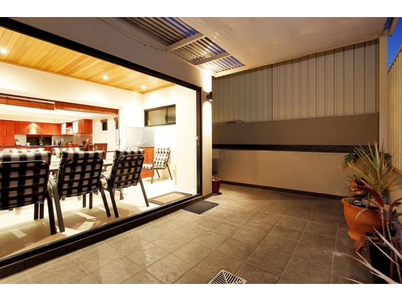 319A Hamilton Road, Coogee WA 6166