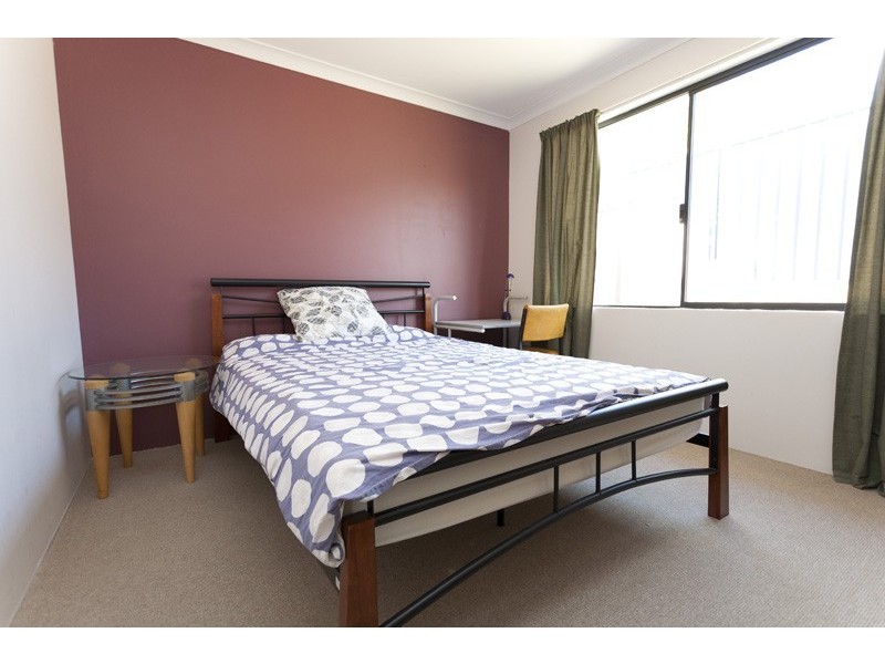 25 Leichhardt Crossing, Hammond Park WA 6164