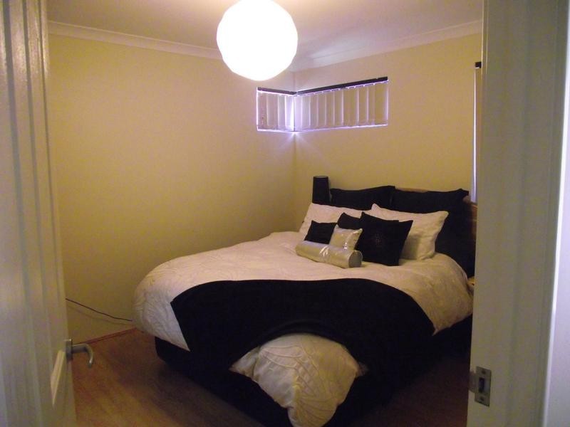 A/5 Coleman Crescent, Melville WA 6156