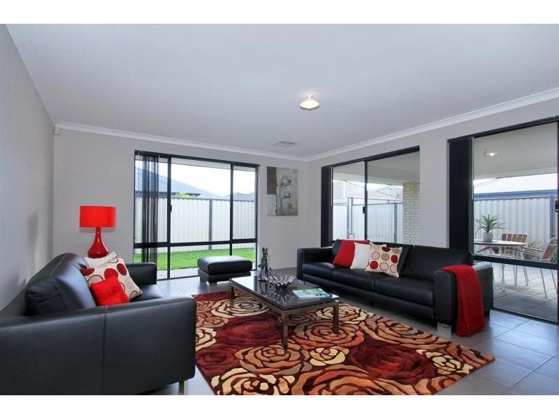 22 Minter Way, Aubin Grove WA 6164