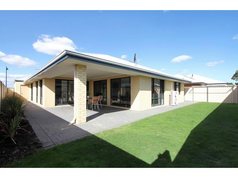 22 Minter Way, Aubin Grove WA 6164