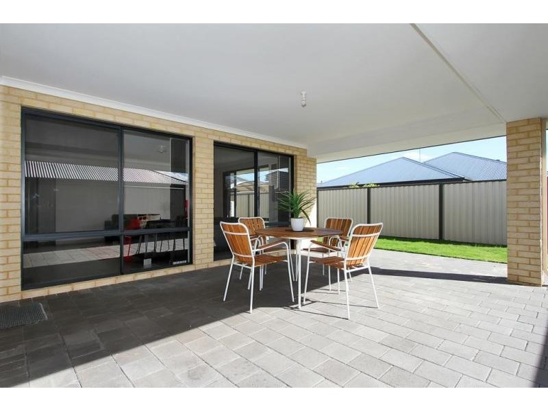 22 Minter Way, Aubin Grove WA 6164