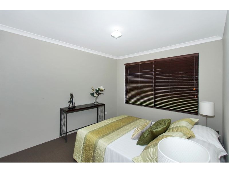 16 Spruce Terrace, Aubin Grove WA 6164