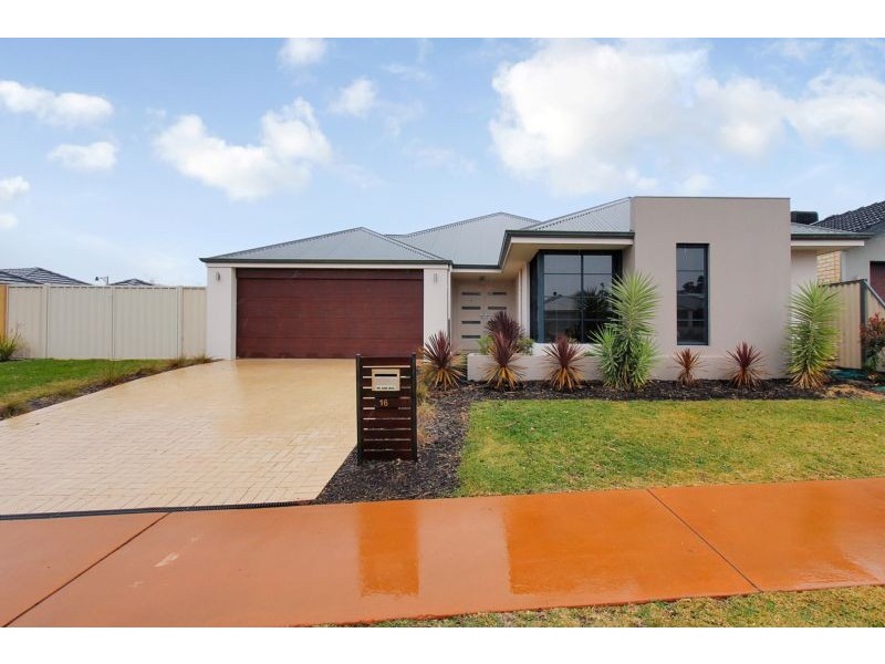 16 Spruce Terrace, Aubin Grove WA 6164