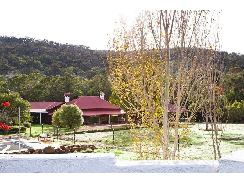 222A Brookton Highway, Kelmscott WA 6111