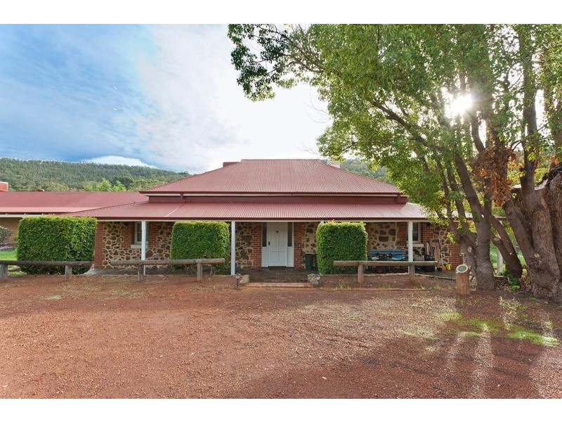222A Brookton Highway, Kelmscott WA 6111
