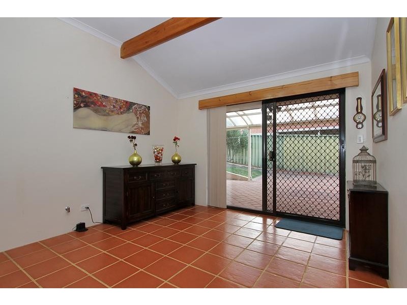 18 Dreier Court, Atwell WA 6164
