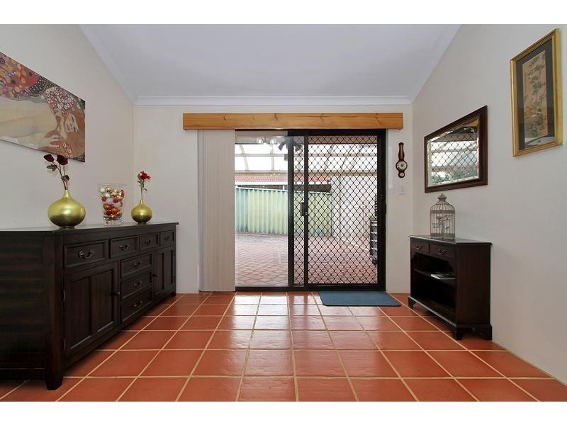 18 Dreier Court, Atwell WA 6164