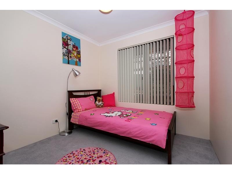 18 Dreier Court, Atwell WA 6164