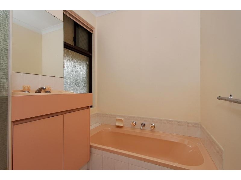 18 Dreier Court, Atwell WA 6164