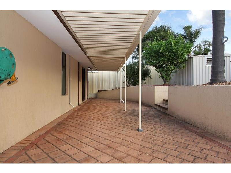 18 Dreier Court, Atwell WA 6164