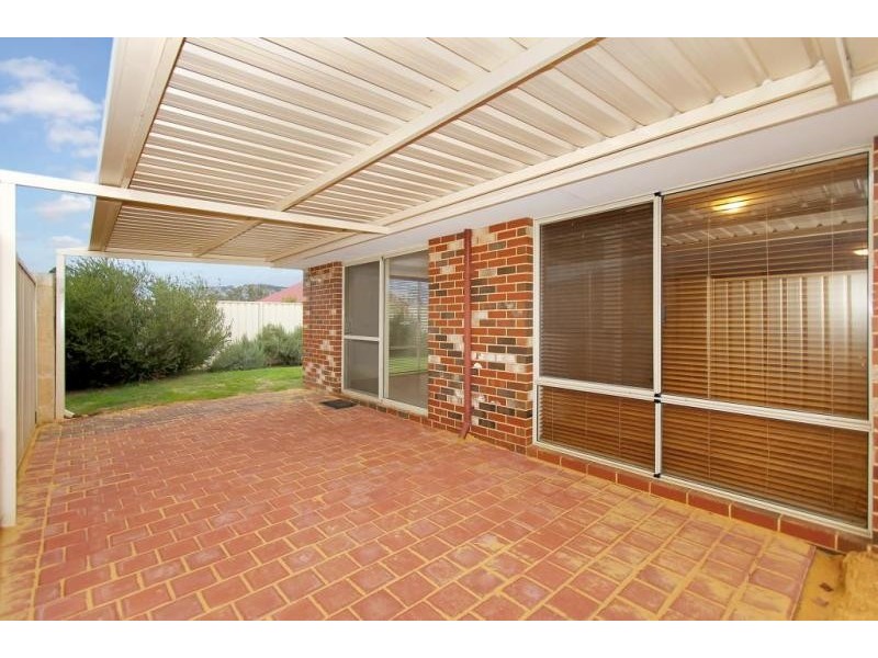 21 Baningan Avenue, Success WA 6164