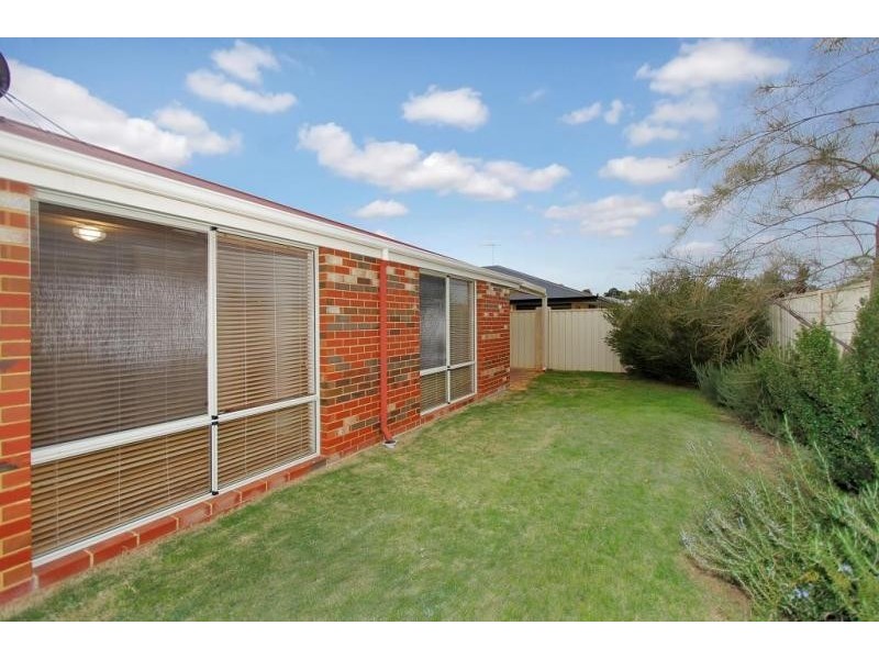 21 Baningan Avenue, Success WA 6164