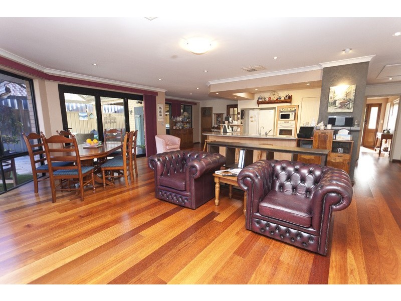 3 Caspian Terrace, Canning Vale WA 6155