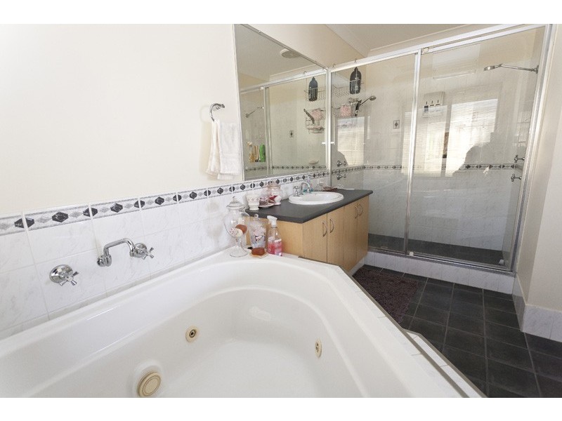 3 Caspian Terrace, Canning Vale WA 6155