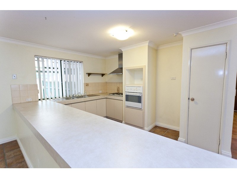 114 Brenchley Drive, Atwell WA 6164