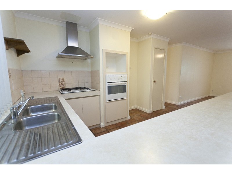 114 Brenchley Drive, Atwell WA 6164