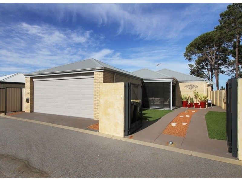 13 Mugo Lane, Aubin Grove WA 6164