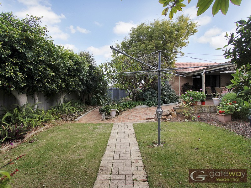 7 Ruddick Place, Hamilton Hill WA 6163