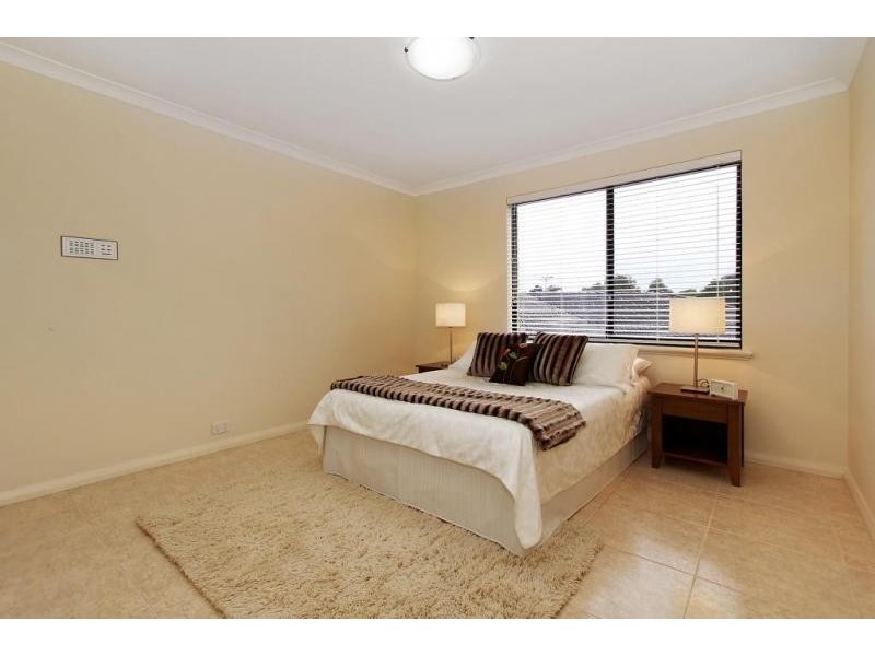 1 Portsea Gardens, Jandakot WA 6164