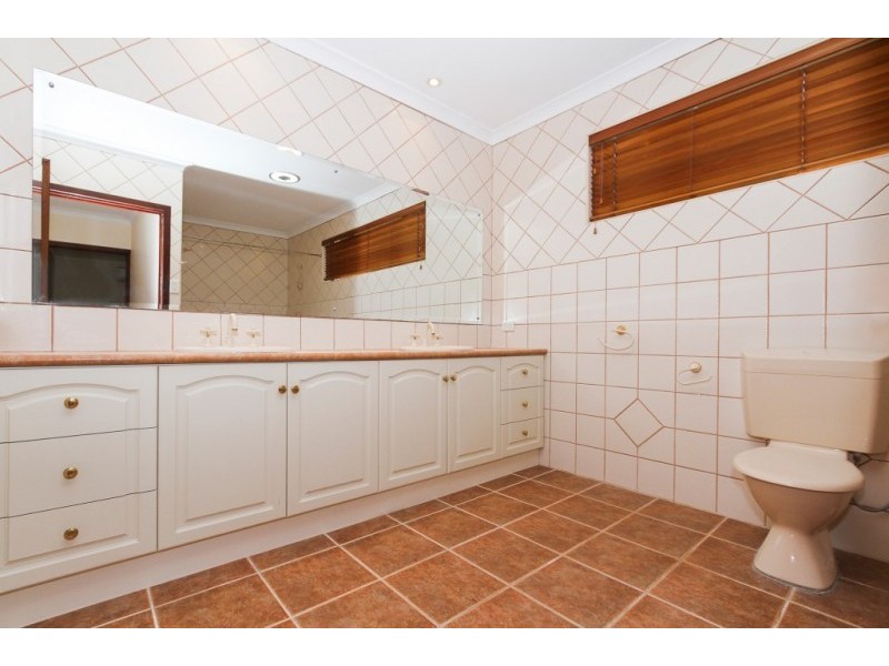 144 Safety Bay Road, Shoalwater WA 6169