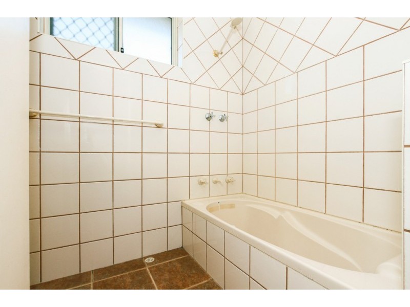 144 Safety Bay Road, Shoalwater WA 6169