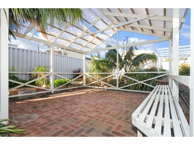 144 Safety Bay Road, Shoalwater WA 6169