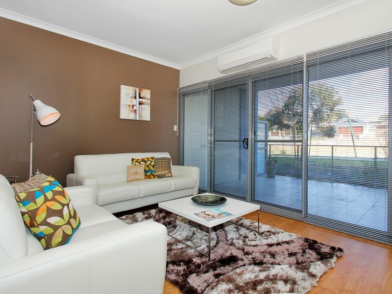 8/105 Wentworth Parade, Success WA 6164