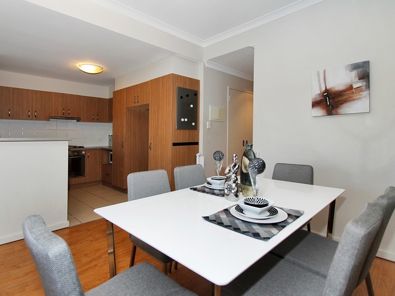 8/105 Wentworth Parade, Success WA 6164