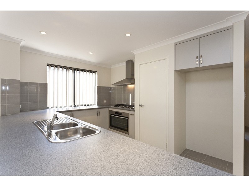 24 Pinelle Parkway, Aubin Grove WA 6164