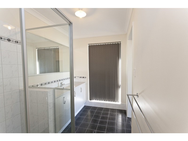 24 Pinelle Parkway, Aubin Grove WA 6164