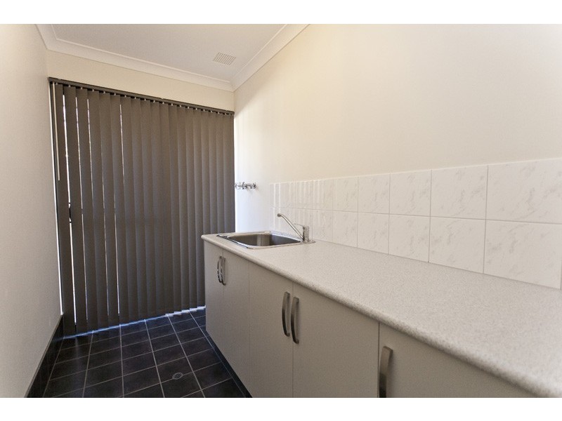 24 Pinelle Parkway, Aubin Grove WA 6164