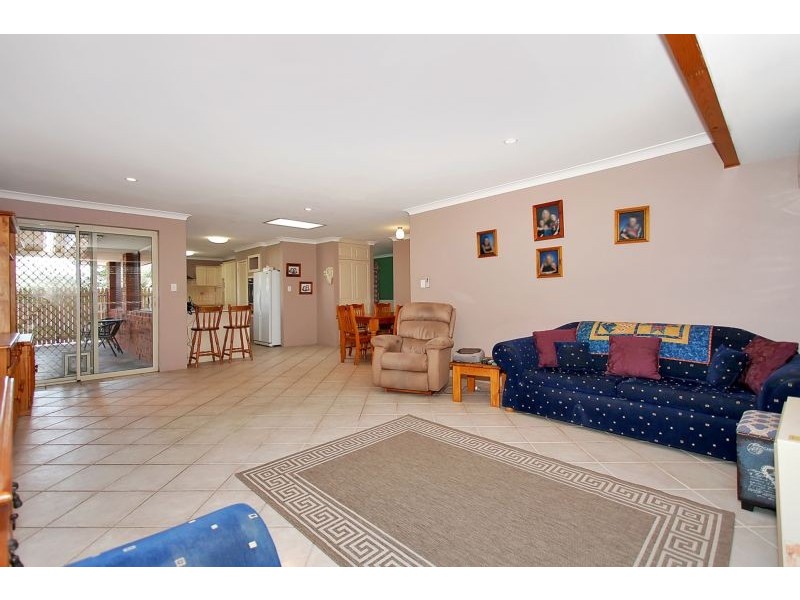 14 Lilly Court, Spearwood WA 6163