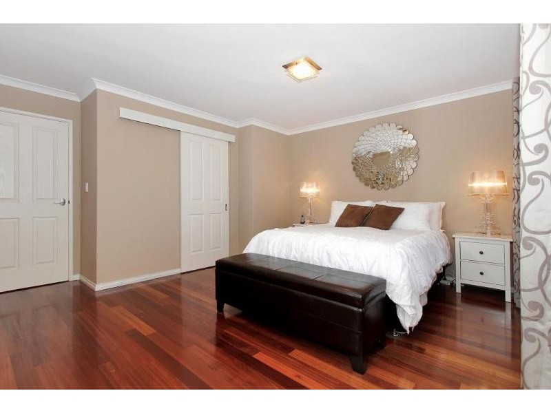 48 Halcyon Way, Atwell WA 6164