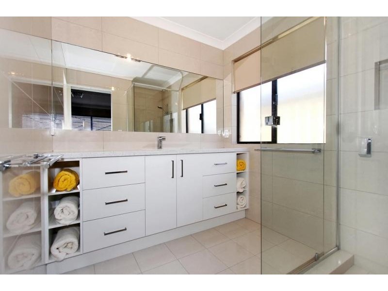 48 Halcyon Way, Atwell WA 6164