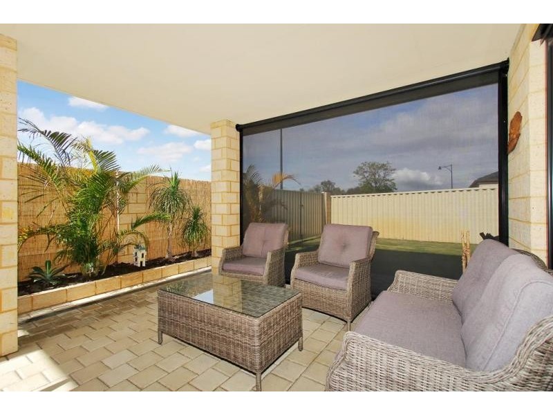 48 Halcyon Way, Atwell WA 6164