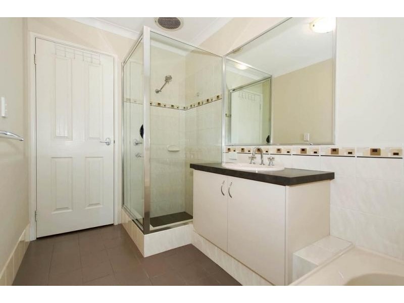 48 Halcyon Way, Atwell WA 6164