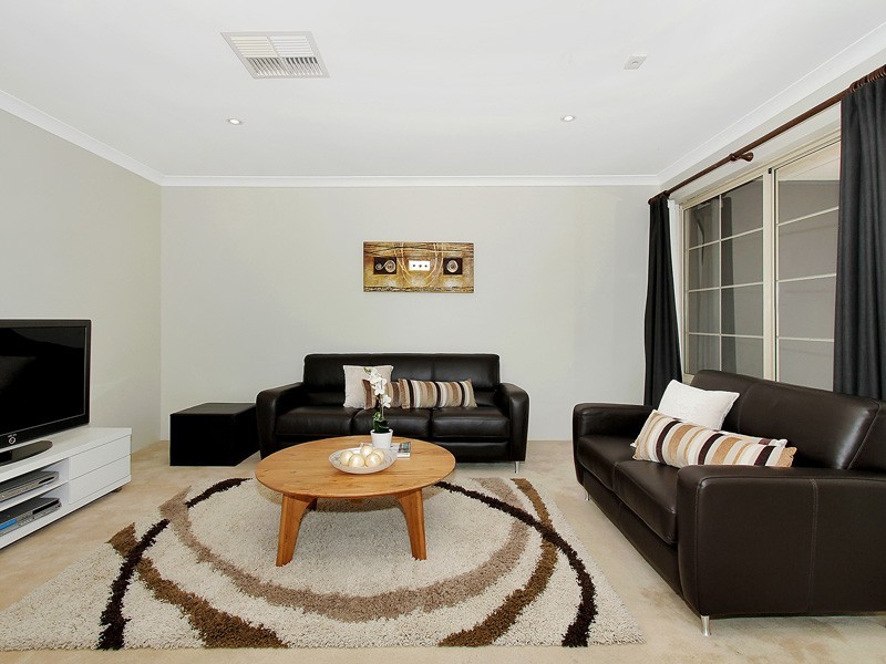 30 The Lakes Boulevard, Jandakot WA 6164