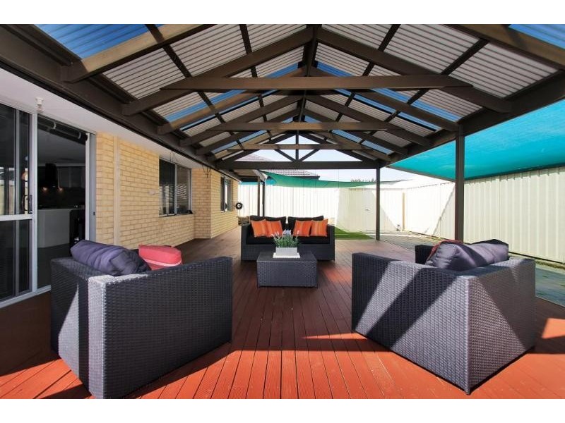 8 Burdekin Vista, Hammond Park WA 6164