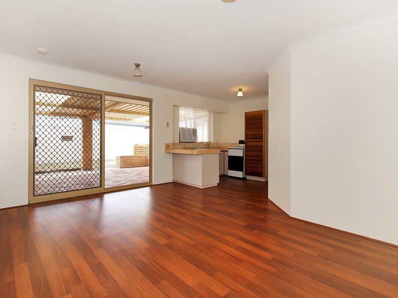54 Glenbawn Drive, South Lake WA 6164