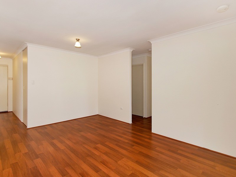 54 Glenbawn Drive, South Lake WA 6164