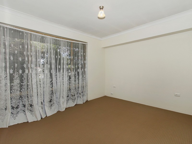 54 Glenbawn Drive, South Lake WA 6164