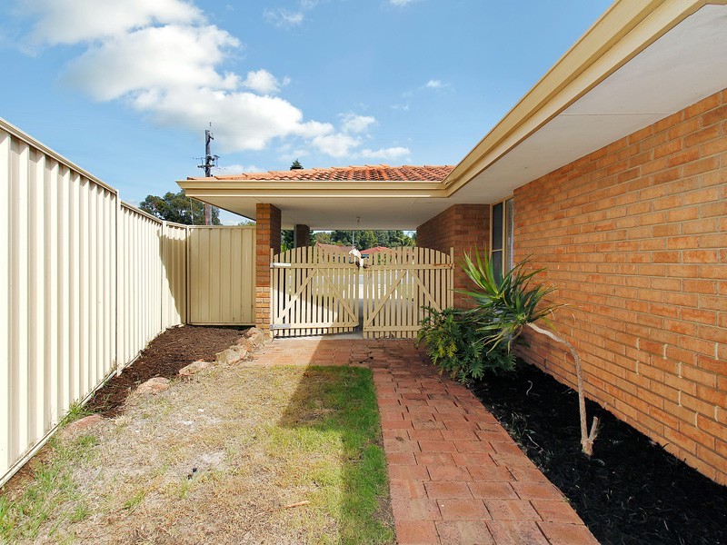 54 Glenbawn Drive, South Lake WA 6164