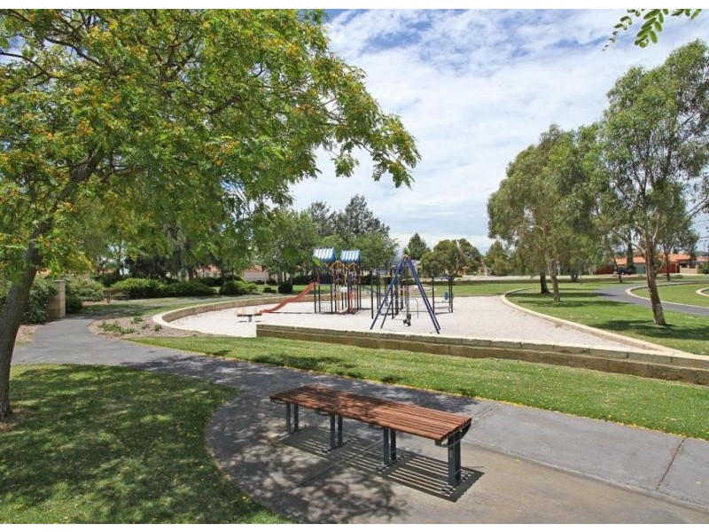 7 Paperbark Lane, Atwell WA 6164