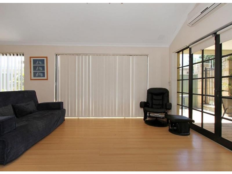 7 Paperbark Lane, Atwell WA 6164