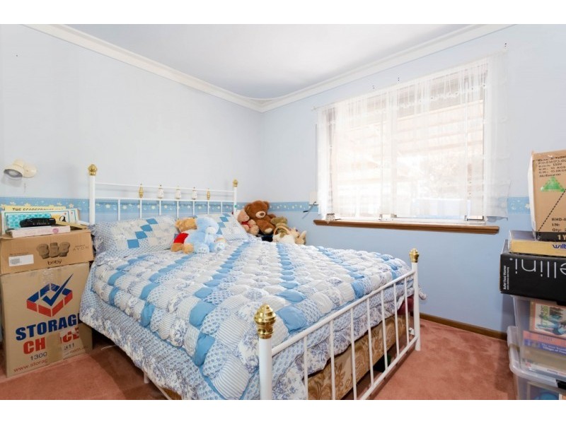 19 Davies Crescent, Kardinya WA 6163