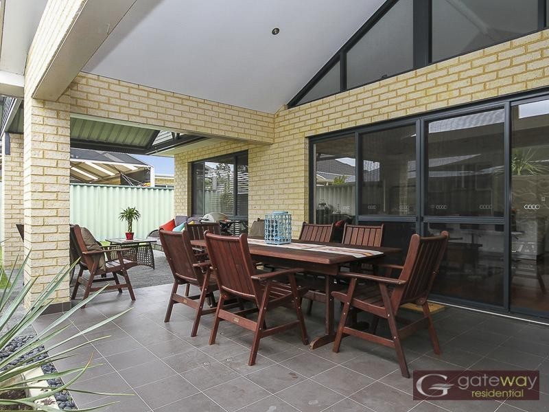 10 Brindabella Avenue, Aubin Grove WA 6164